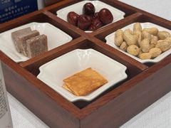 -品海楼·大连海胆锅贴馆(东港店)