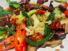 -九道菜有鸡鱼头(石鼓路店)