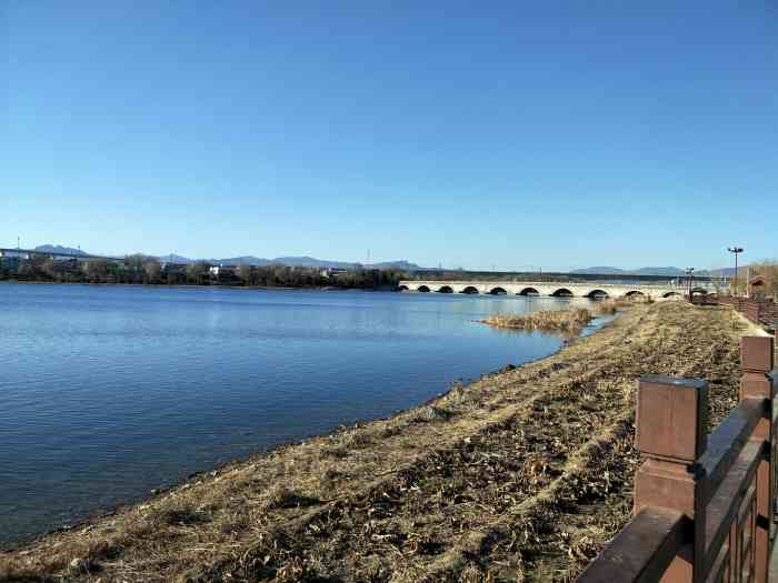 晓月湖公园-"拍与被拍 去的时候是前年."-大众点评移动版