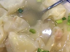 三鲜小馄饨-飞燕饮食(人民路店)