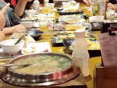 灵山鸡粥浸蚝-烧蠔帮·湛江生蚝(茂南万达店)