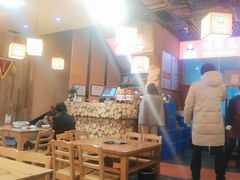 大堂-阿婆情腊排骨火锅(金虹路店)