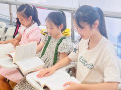 -蓝话筒·少儿成人演讲口才·主持朗诵·戏剧表演(大华第一坊店)