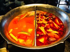 -湊湊火锅·茶憩(新中关购物中心店)