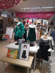 -孩子王(巴南万达广场店)