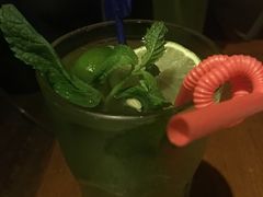 -脚下咖啡·CHILL酒馆(灵光东巷店)
