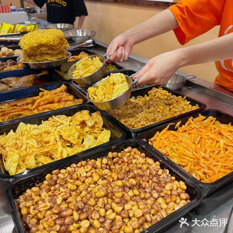 前段时间炸蛋火了，他家说还有更猛的料