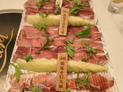 -斯普汇生蚝牛排馆(中骏世界城店)