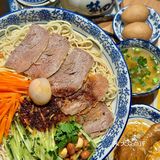 我宣布：陈香贵坠伟大的单品出现了…