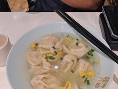 鸡汁小馄饨-光明邨大酒家(淮海路店)