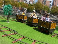 -蒙特利亲子乐园