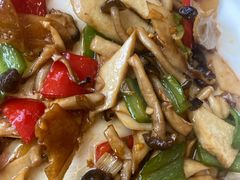 -悦府东北私房菜·饺子王·铁锅炖(长白山万达店)