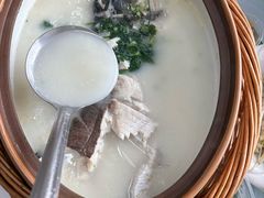 -天乐农家鱼头王(天目湖店)