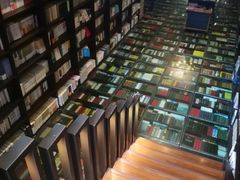 店内环境-钟书阁(松江泰晤士小镇店)