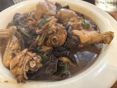 小鸡炖蘑菇-东北老家私房菜(文灶店)