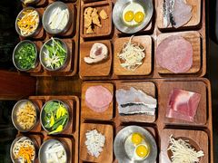 -银米·云南传统过桥米线(双廊黑金冠店)