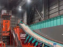 -极限PLAY运动娱乐新世界·团建派对表演休闲馆·室内高空游乐园