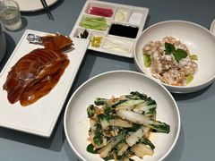 -小大董·烤鸭(观景餐厅·南京西路店)