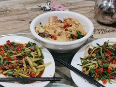 -南雄雄州土菜餐厅(粤北大厦店)