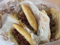 -闫家驴肉老店(华电一校店)