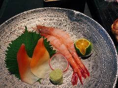 -铭牛烧肉·和牛海鲜自助(高新月牙湖店)