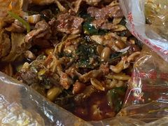 -周良天山牛杂城(天山路总店)