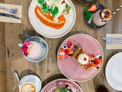 -FLOVIE FLORIST CAFE