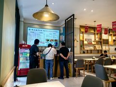 -镇南锅盖面馆(解放路店)