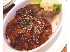 -玛格萝妮(汇智国际商业中心店)