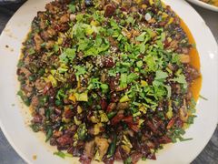 香辣霸王兔-江湖黑大兔(杨家坪店)