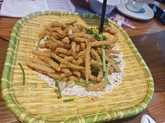 -黄泥岗·地道湖北菜(奥特莱斯店)