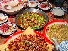 -泥糊破店小酒馆·团建聚餐(南京西路店)