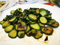 九层塔炒青瓜-御彩酒家(东风东路店)