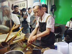-哈海英麻辣烫(中华西路步行街店)