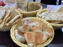 -方中山胡辣汤(成都首店)