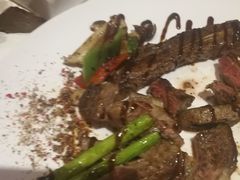 -HIHE Bistro·Oyster Bar(华熙live店)