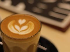 澳白-麻雀咖啡SPARROW COFFEE(十全街店)