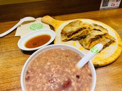 -甲乙饼·北京手工肉饼(西直门凯德茂店)