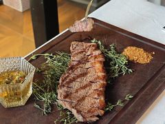 -LESCEDARS Brasserie Bistro香柏树