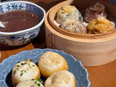 -鑫震源·苏式大虾生煎(山塘街店)
