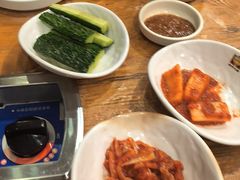 -喇喇排骨火锅·传统韩式脊骨汤(望京西园总店)