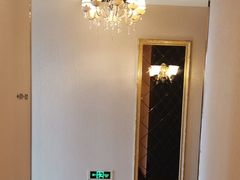 -唱吧麦颂KTV(松江五龙商业广场店)