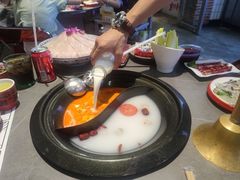 -生活如沸·顺德水牛奶火锅(大学路店)