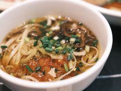 -黔蘑菇四季餐厅(观山湖店)