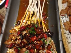 -沪小二炭火蛙锅(淮海中路美食不夜城店)