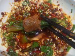 -牛华八婆麻辣烫(龙湖U城店)