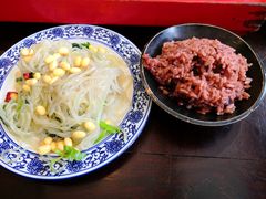 -蓝田九大碗民俗食府(蓝田店)