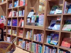 -百新书局(尚悦湾店)