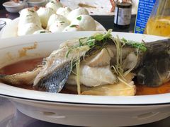 -鑫悦楼煎蟹·16年海鲜大排档