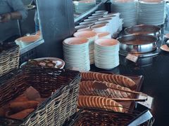 自助取餐区-澳门旅游塔360°旋转餐厅(南湾湖广场店)